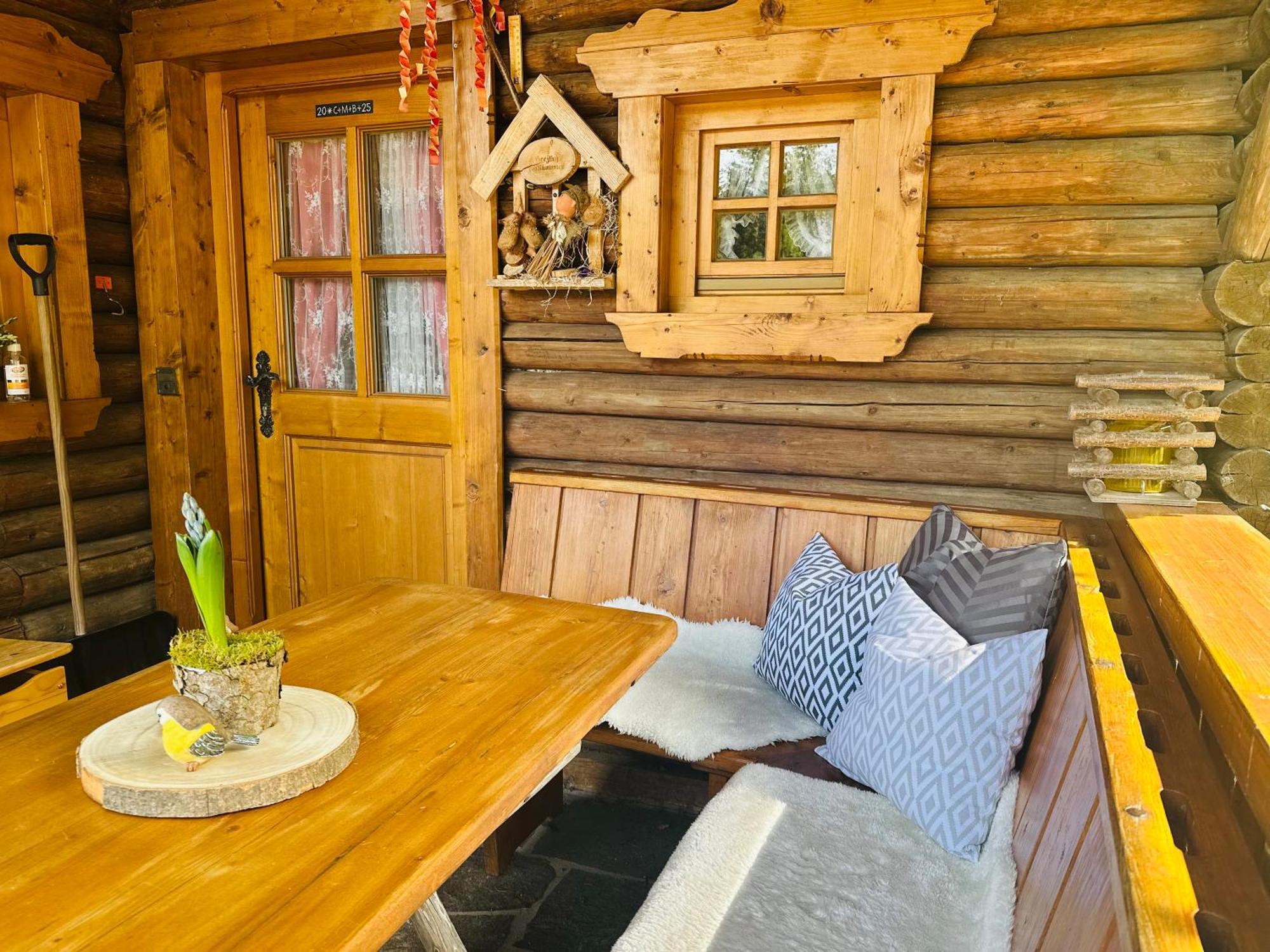 Almbruennerl Die Almhuette Auf Der Raffner Alm Ruhpolding Buitenkant foto