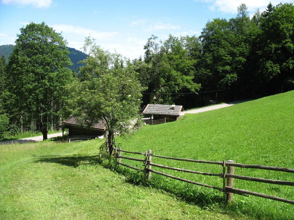 Almbruennerl Die Almhuette Auf Der Raffner Alm Ruhpolding Kamer foto